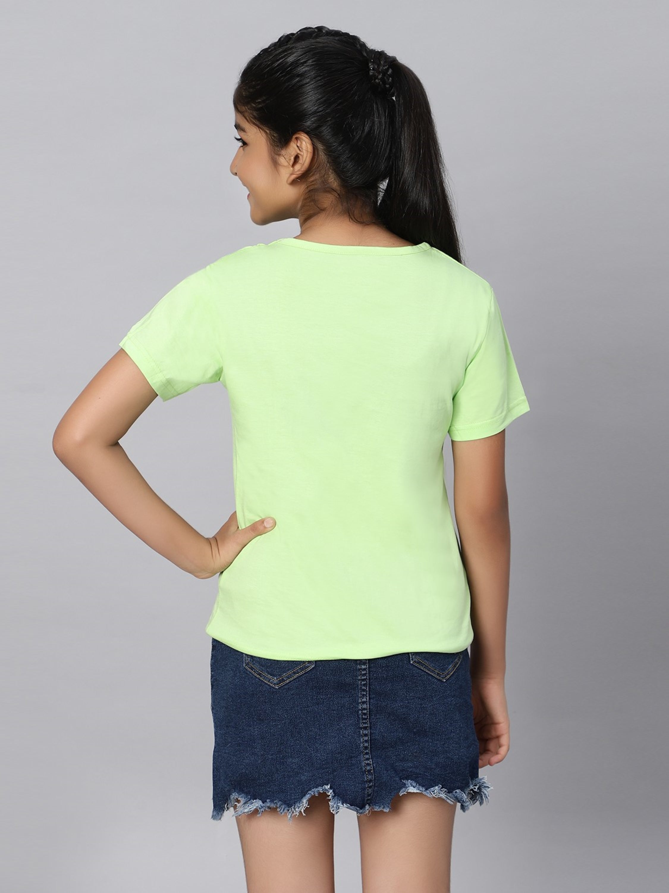 Girls Graphic T-shirt-One step-Lime