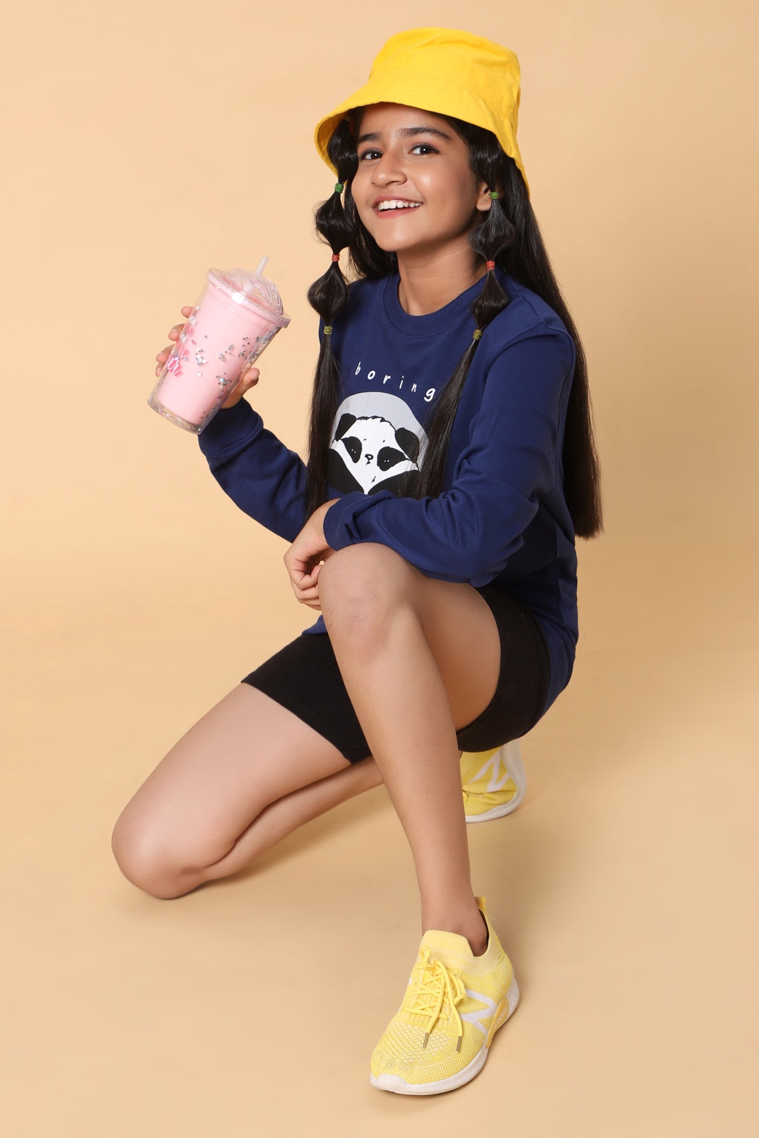 TeenTrums Girls Sweat top - Boring panda - Navy