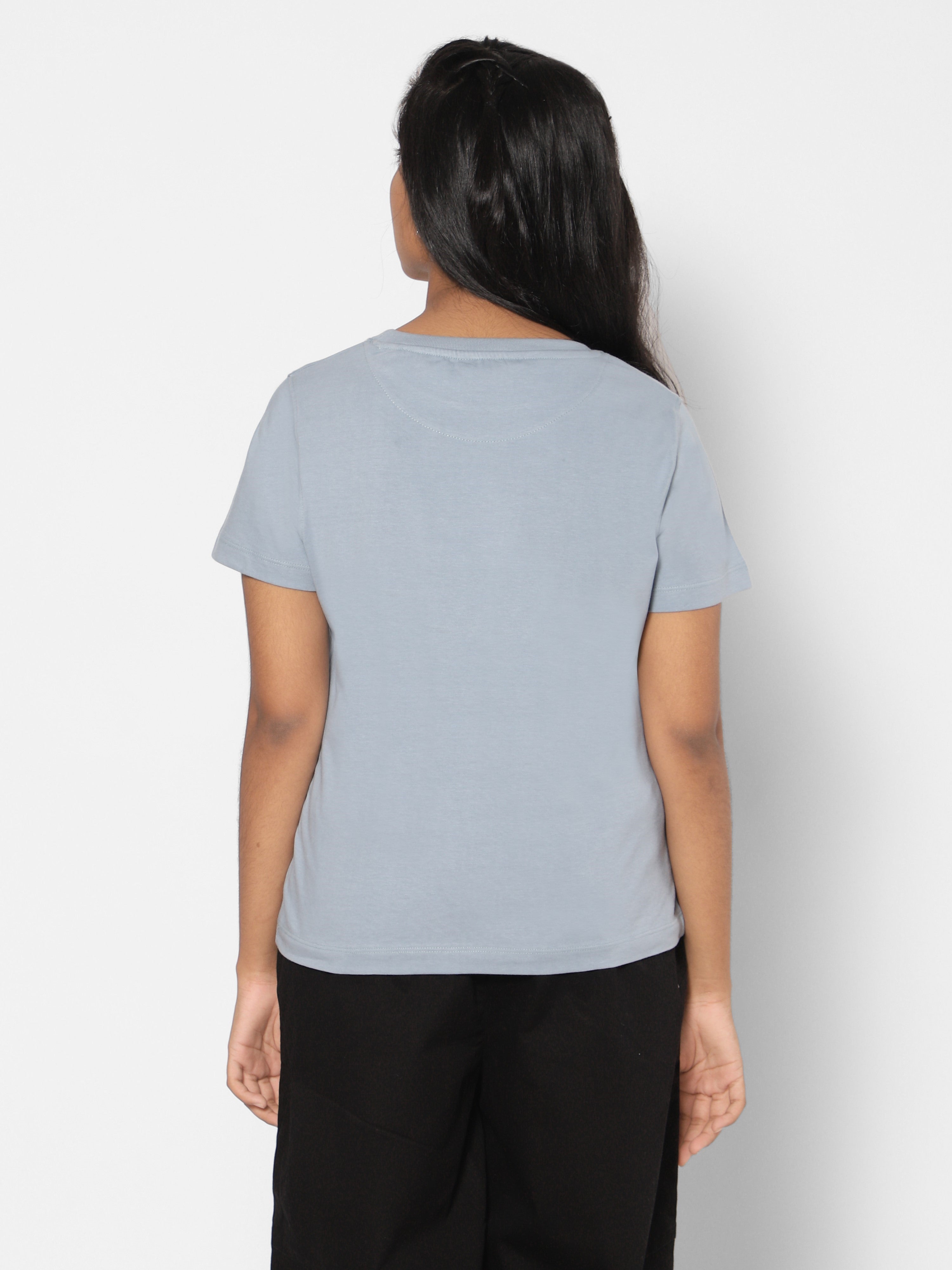 TeenTrums Pack of 3 - Girls Graphic Print Tee 100% Cotton T-Shirt Round Neck Half Sleeves-  Blue/ Black / White
