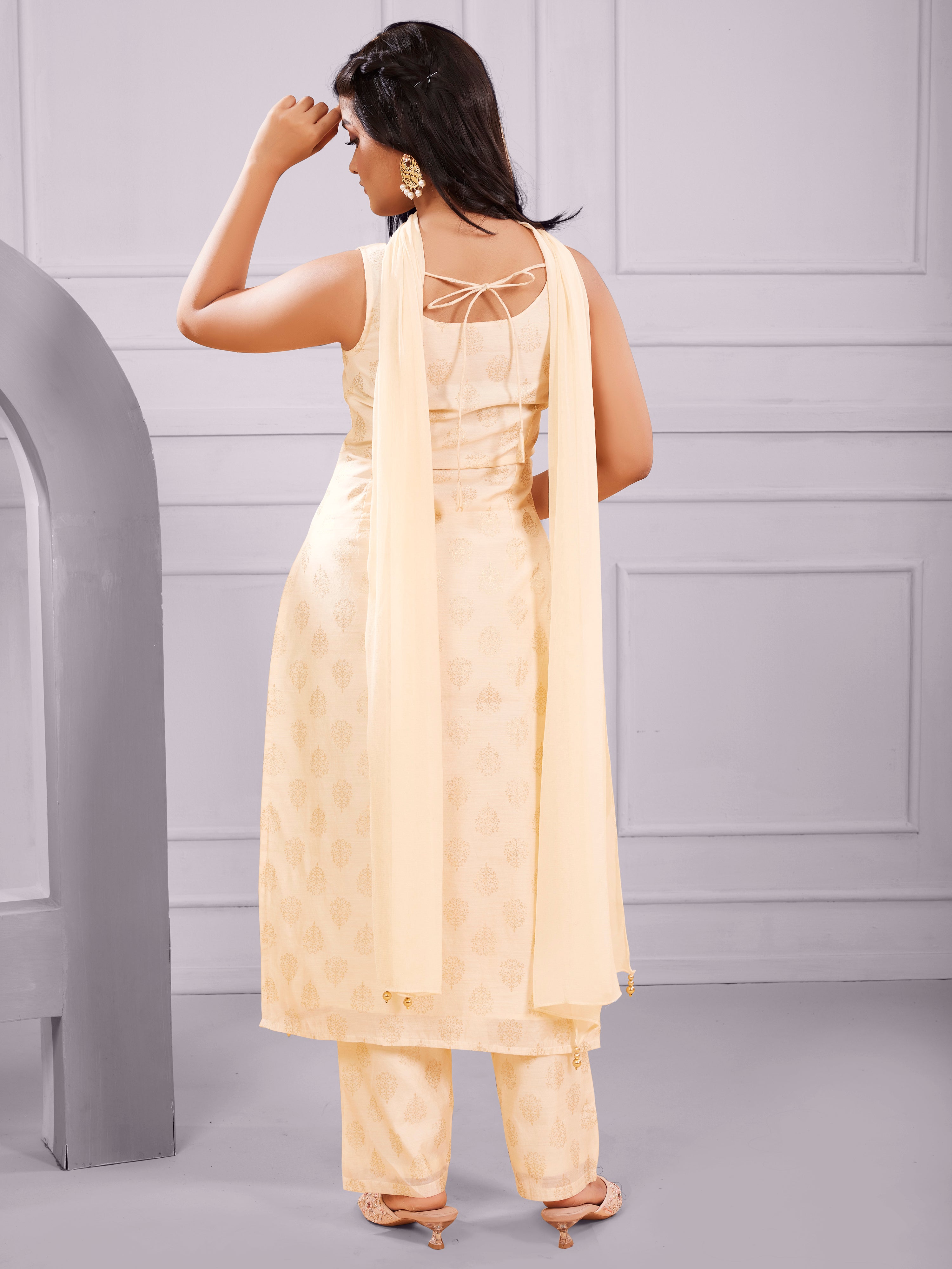 TeenTrums Girls Ethnic Floral Kurta and Pant Set – Cream