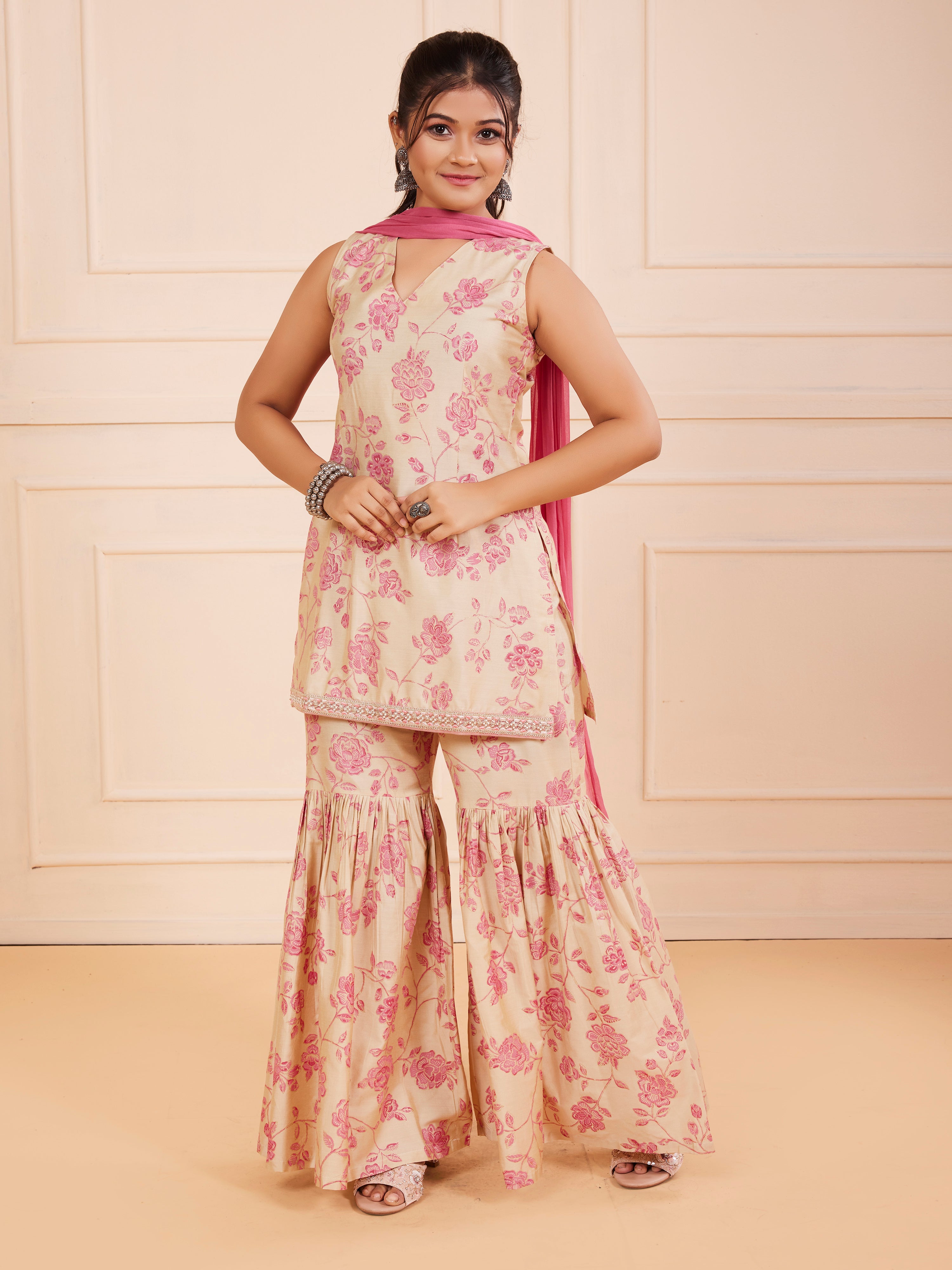 Girls Ethnic Floral Kurta and Gharara Set – Pink