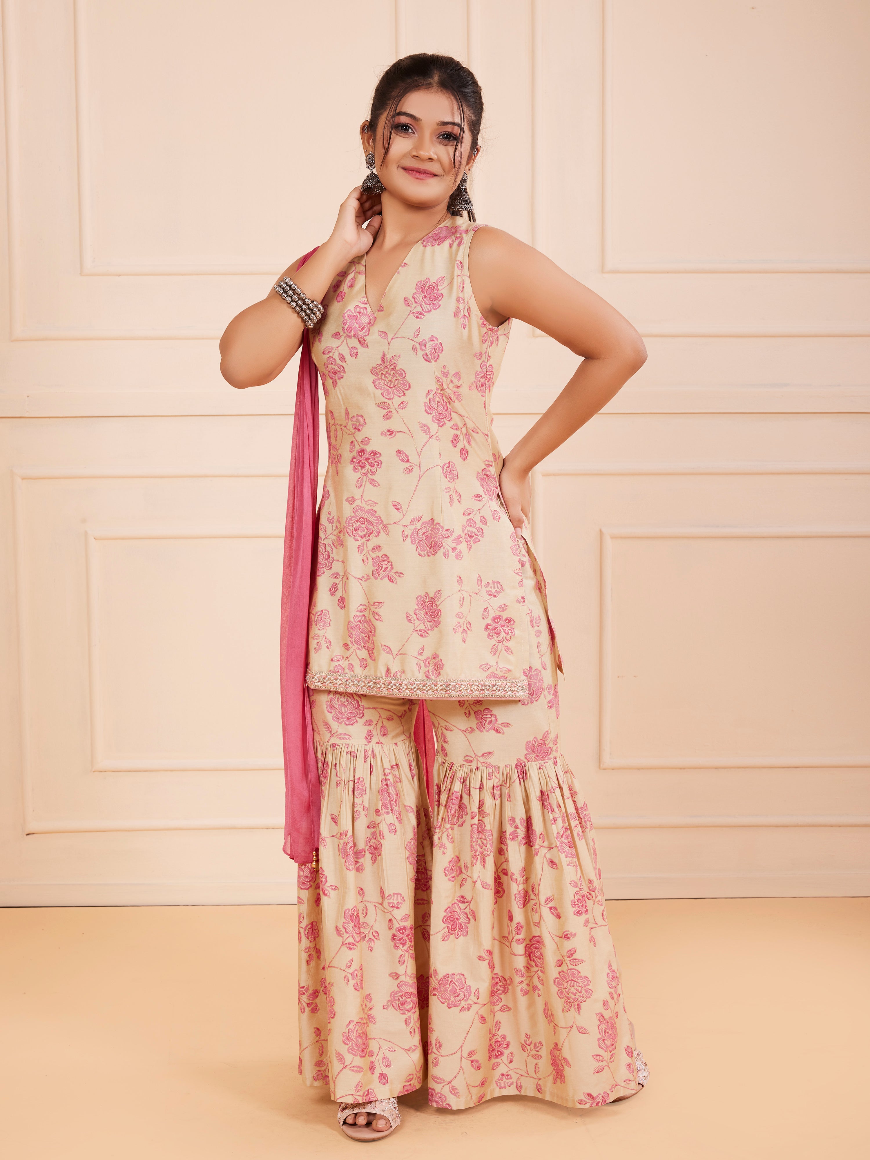 Girls Ethnic Floral Kurta and Gharara Set – Pink