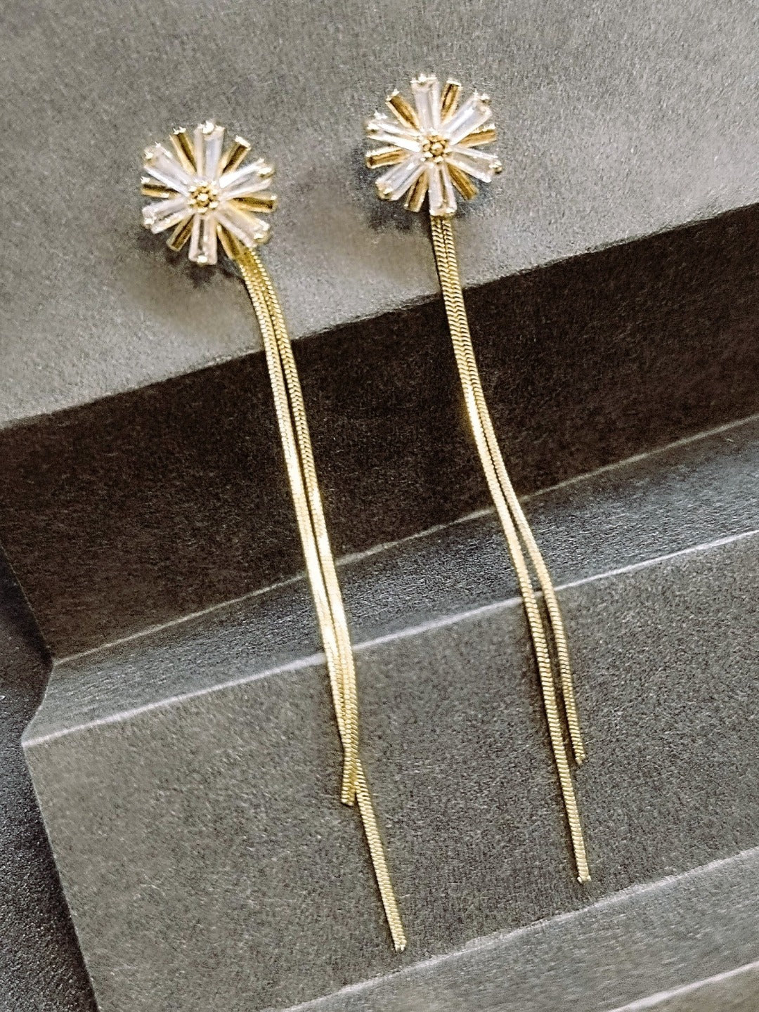 Girls 3-in-1 Stud Earrings (Gold)