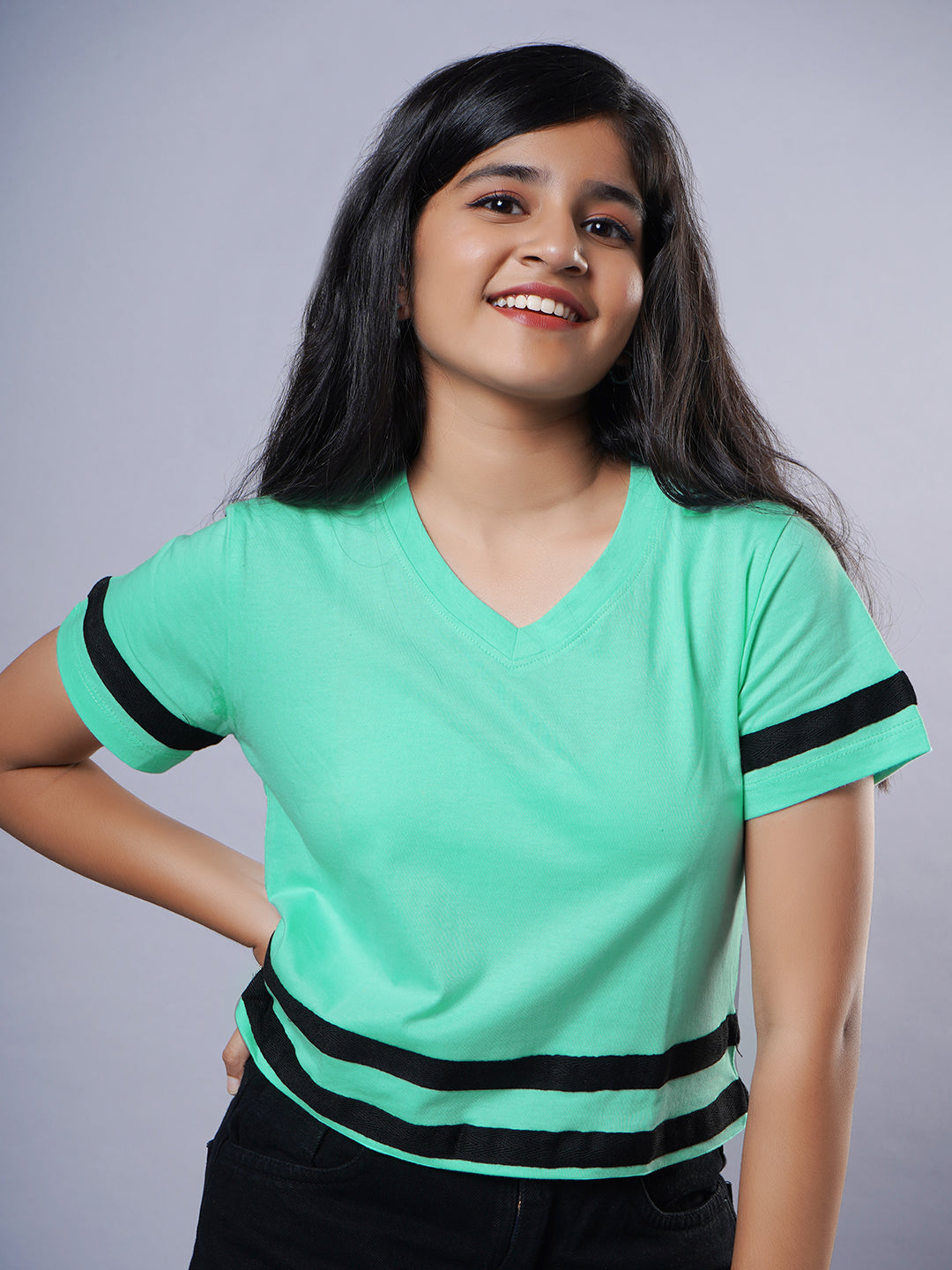 Girls crop T-shirt-Tape at waist-Mint