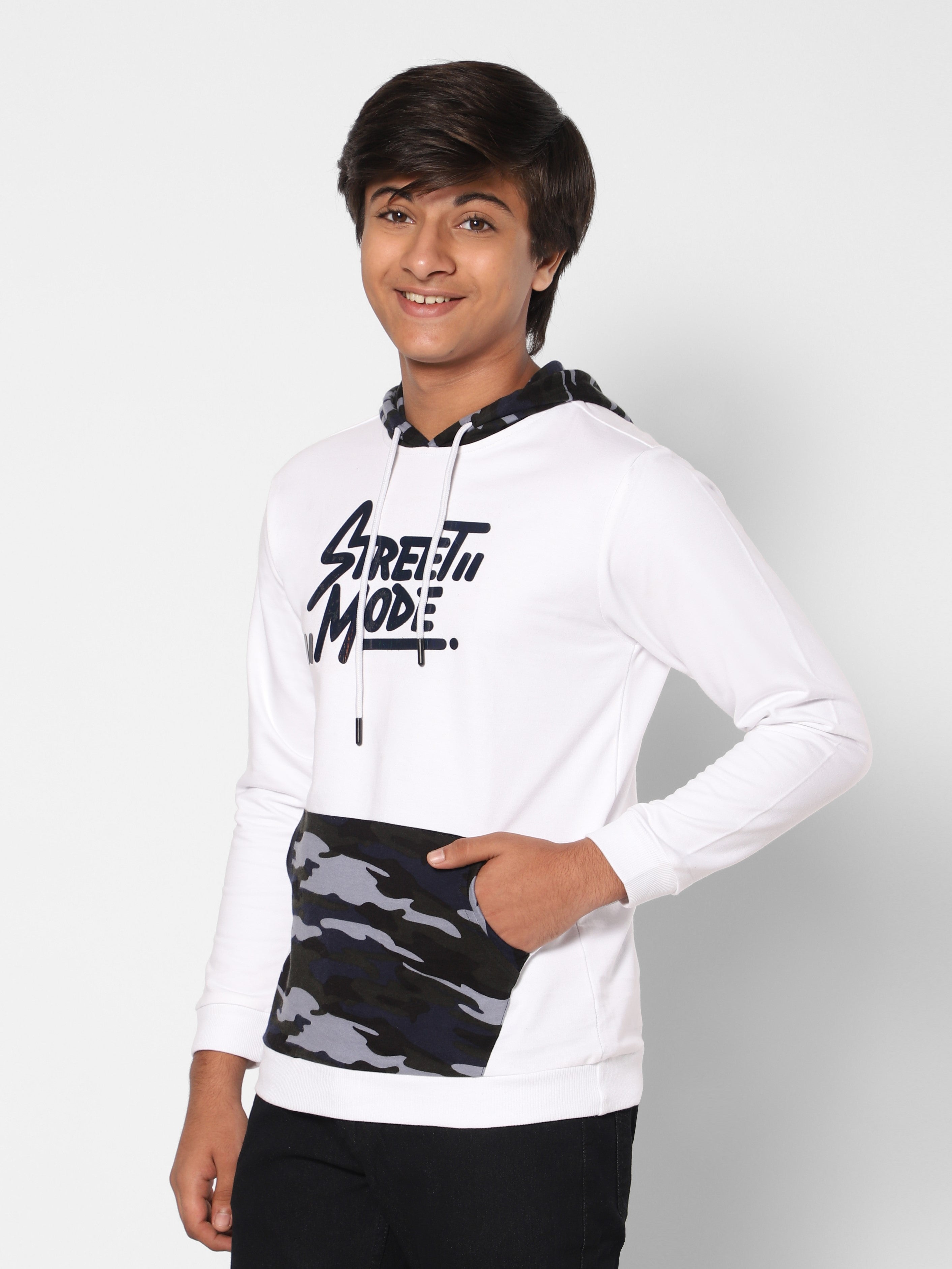 TeenTrums Boys Sweatshirt - street mode - White & Camo