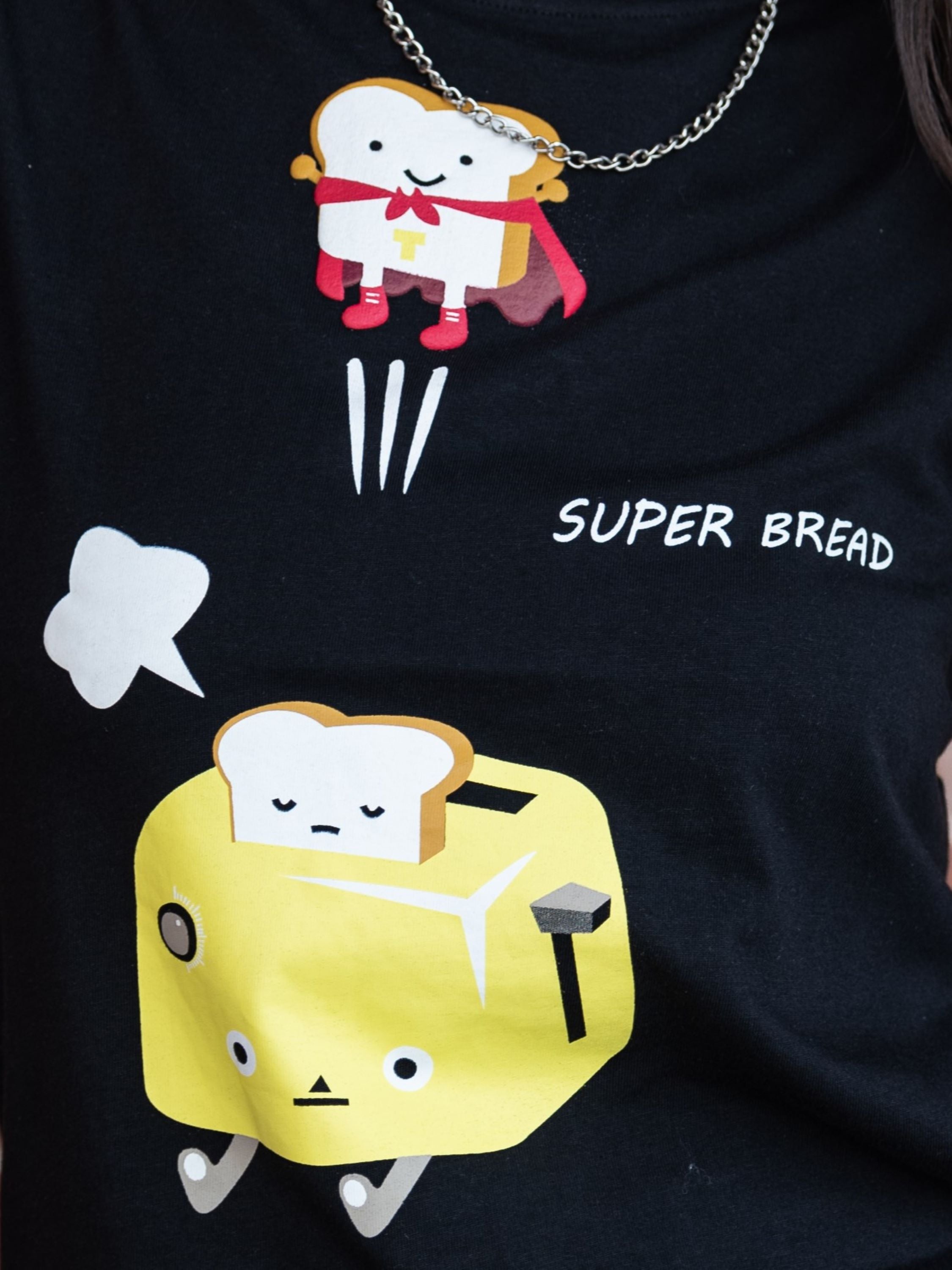 Graphic T-shirt-Super Bread-Black