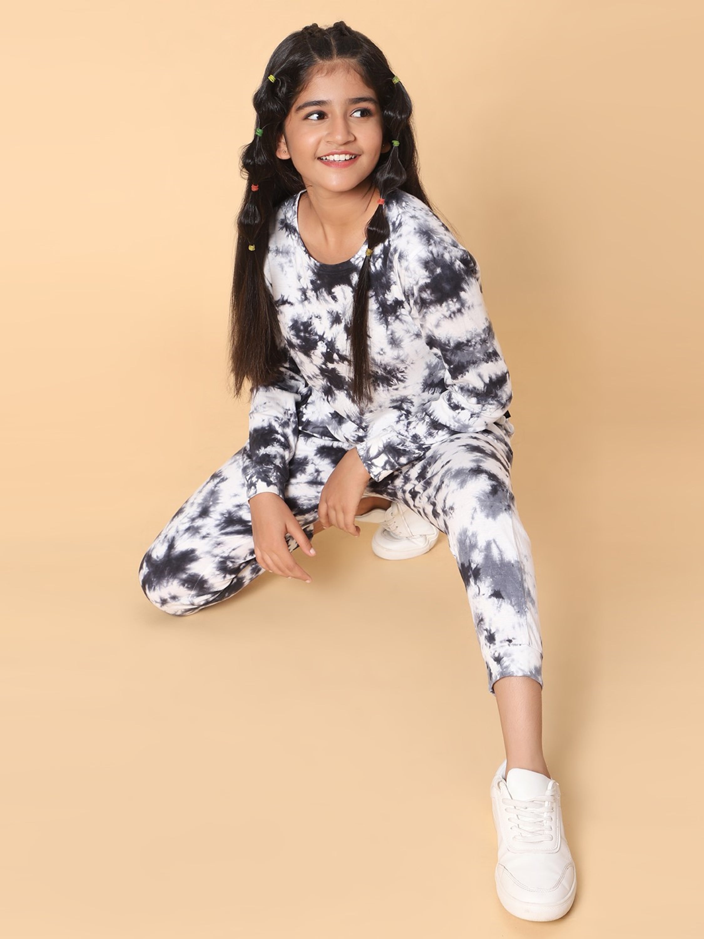 Girls Tie Dye Full sleeve Tshirt and Joggers Co-Ord Set (set of 2)-Black