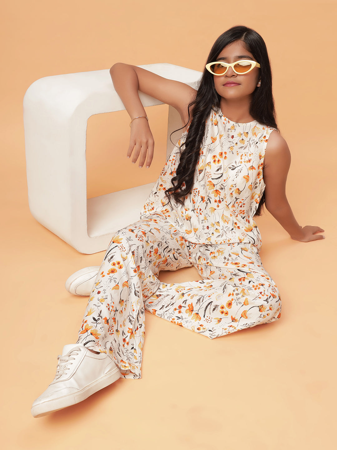 TeenTrums Girls  Daffodils Print Co-ord Set- White