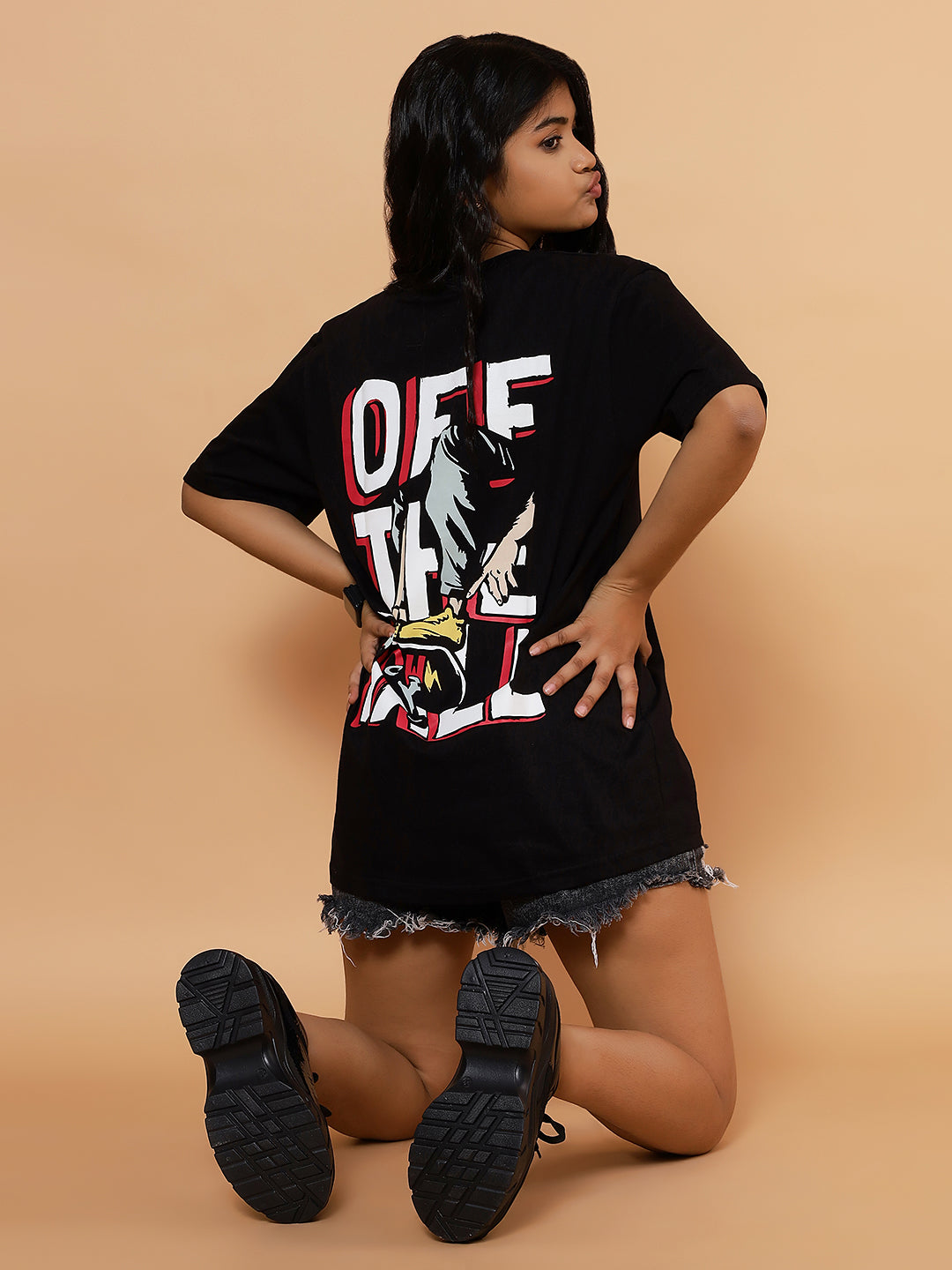 Girls Skater Vibe Graphic Oversized Tshirt - Black