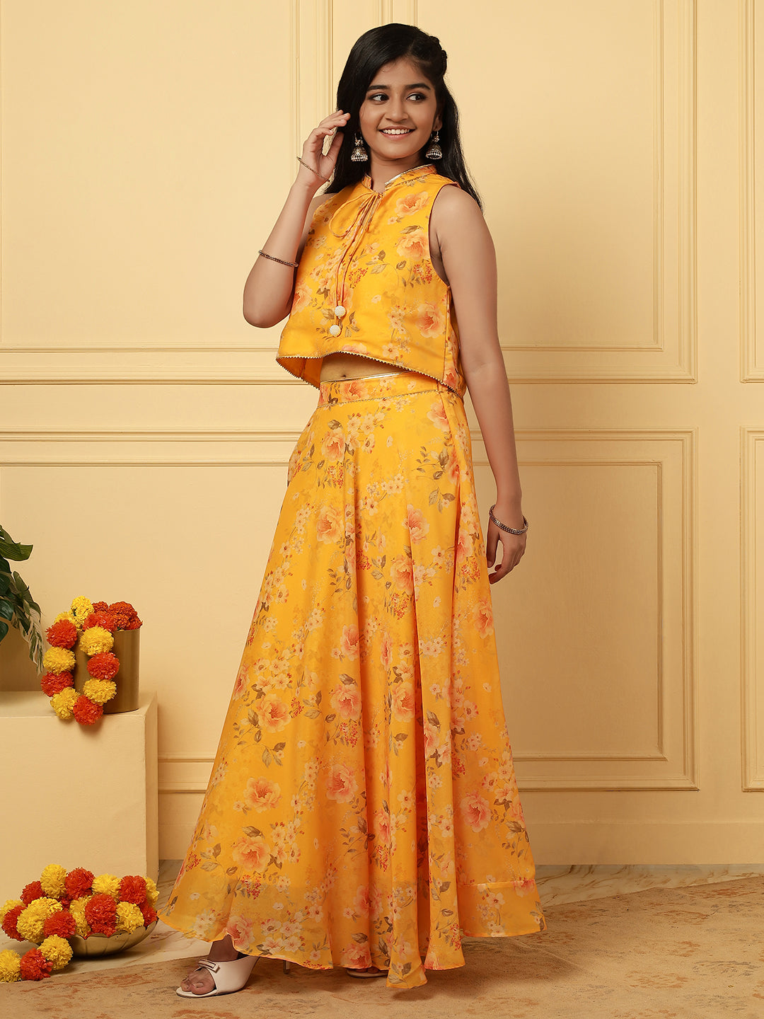 Girls Ethnic Floral Skirt and Top Set – Yellow